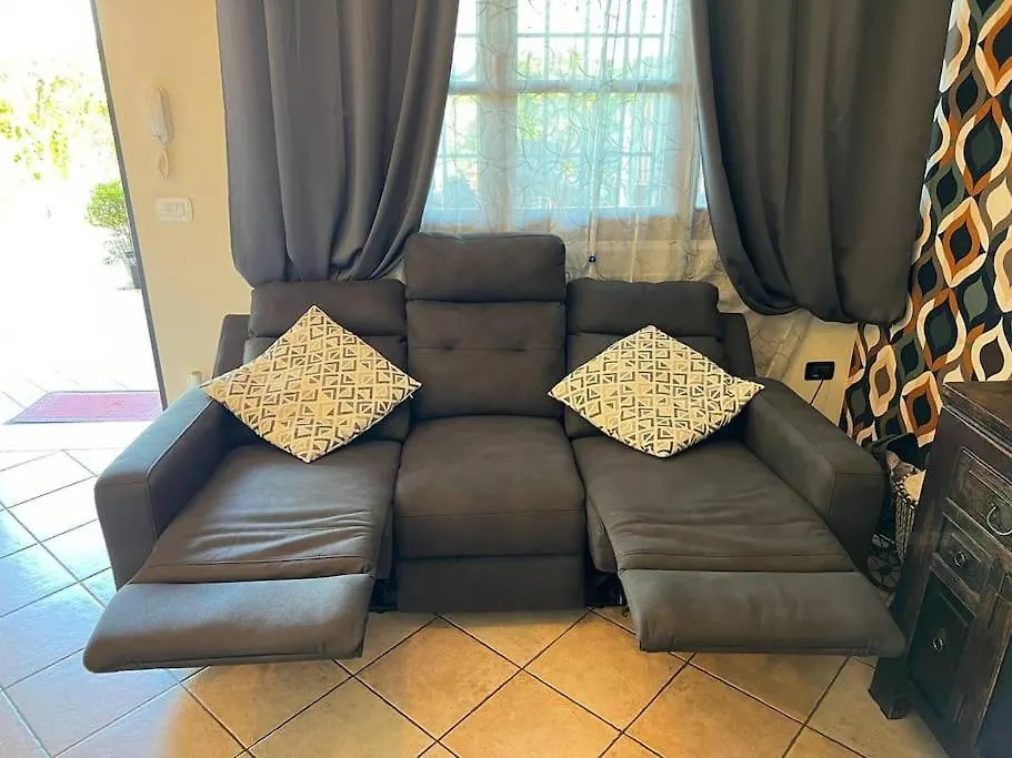 Casa Grillo, Vista Lago Con Piscina E Box Auto Barcuzzi 0*,