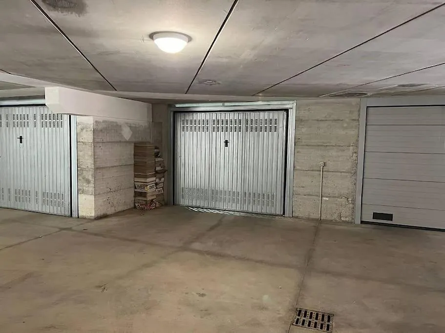 Casa Grillo, Vista Lago Con Piscina E Box Auto Barcuzzi 0*,  Włochy